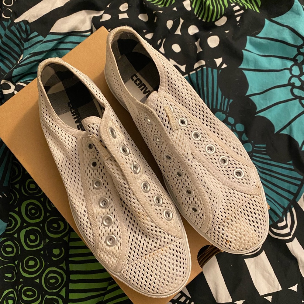 White mesh slip on converse